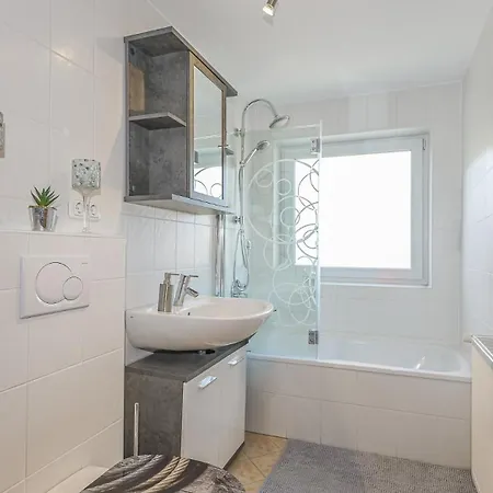 3br In Ski Welt - What'app - 0034-635-520-036 - For Reservations!! Apartman